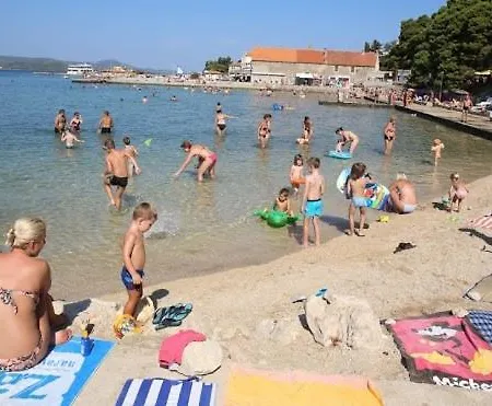 Apartamento In With Terrace, Air Conditioning, Wi-fi, Washing Machine