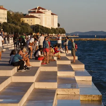 Apartamento In With Terrace, Air Conditioning, Wi-fi, Washing Machine Sveti Filip i Jakov
